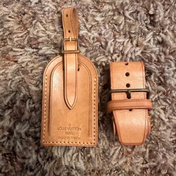 3 pc Louis Vuitton  luggage tag and strap.new - Picture 2 of 2